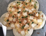 餃子の皮とお餅でつくる和風ピザ作り方4写真