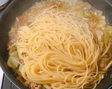 簡単♡ランチに♡サバ缶とキャベツのパスタ作り方6写真