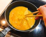 チェック柄がかわいい納豆オムレツ作り方4写真