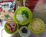 サッポロ一番トマトしょうゆラーメン作り方1写真