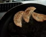 簡単）餃子の皮でクロワッサン鯛焼き風作り方6写真