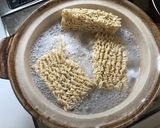 サッポロ一番・ゴマ味!作り方1写真