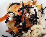 鶏むね肉とひじきのみそ胡麻和え作り方5写真