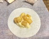 餃子の皮で適当アップルカスタードパイ風作り方5写真