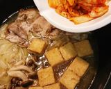 たっぷり豆苗豚キムチ煮作り方4写真