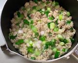 オイスターソースで!絶品甘辛鶏そぼろ作り方3写真