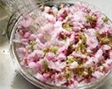 桜の花の塩漬け☆5作り方1写真