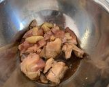鳥もも肉照り焼きと食パンのサラダ！作り方1写真