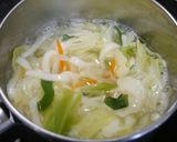 簡単！山盛りキャベツ☆カレーうどん作り方2写真