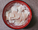 簡単！鶏むね肉の麺つゆマスタード炒め作り方1写真