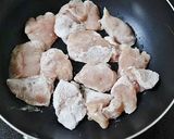 簡単！鶏むね肉の麺つゆマスタード炒め作り方2写真