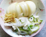 カレー粉入り！スパイシー豚バラ丼♪作り方1写真