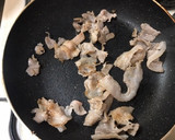 半熟が最高！材料3つで簡単とんぺい焼き☆作り方2写真