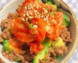 ＊キムチのせ！アボカド肉味噌そぼろ丼＊作り方4写真
