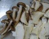 イタリア風きのこの玄米リゾット（修正版）__Italian style Risotto/Brown Rice with mushrooms;Shimeji&Eringi(blanc du pays)作り方2写真