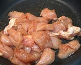 フライパン1つで、簡単鶏肉キムチ炒め〜作り方1写真