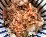 納豆とサラダの鰹節たっぷりご飯作り方3写真