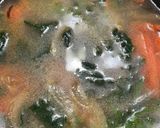 お肉なしでもコクが強い味噌汁作り方4写真