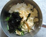 白菜と生ワカメの味噌汁♪作り方4写真