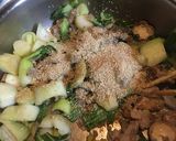 豚肉と青梗菜ウェイパー炒め胡麻がらめ作り方3写真