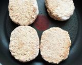 業務スーパーのハンバーグ簡単煮込みバーグ作り方1写真