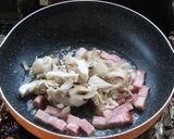 舞茸ベーコン白菜のニンニクオリーブ油の炒めパスタ作り方4写真