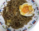 太麺焼きそば・野菜多めで目玉焼きのせ作り方6写真