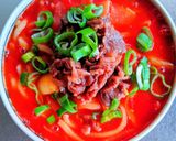 番茄牛肉麺（ファンチェニュウロウミェン）作り方9写真