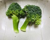 お弁当用　ブロッコリー作り方1写真
