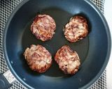 豚こまケチャップで簡単チーズハンバーグ。作り方5写真