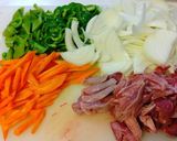 豚タン細切り野菜炒め。作り方1写真