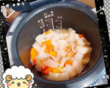 【出稼ぎメシ】鶏と根菜の洋風炊飯器煮込み作り方3写真