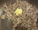 合挽き肉のニンニクチャーハン作り方2写真