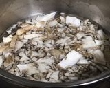 免疫力♡ダイエット♡舞茸入キノコ赤味噌煮作り方1写真