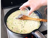 うすい豆と鶏ミンチのクリームパスタ　作り方6写真