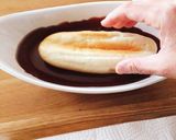 超簡単☆エクレアパン！子供のおやつに♡作り方5写真