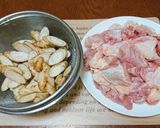 お酢でさっぱりと♪チキンチキンごぼう作り方1写真