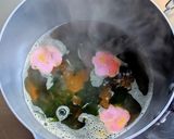 わかめと花びらふのお吸い物作り方2写真