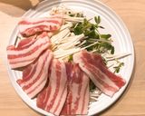 (簡単)レンジで豚バラえのき豆苗蒸し作り方3写真
