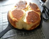 スキレット2枚で焼くリンゴのちぎりパン作り方10写真