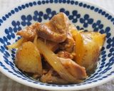 新じゃが・もも肉煮物のリメイク丼!作り方1写真
