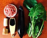 茄子と豚ひき肉の生姜スープ作り方1写真