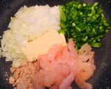 炊飯器で簡単　首を長くして待つエビピラフ作り方2写真