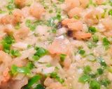 炊飯器で簡単　首を長くして待つエビピラフ作り方3写真