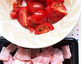簡単に＊トマトとベーコンのコンソメスープ作り方1写真