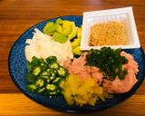 沢庵が主役！ねばねばネギトロアボカド丼作り方1写真