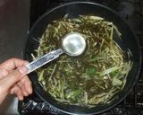 ウドの皮のきんぴら♪簡単作り方12写真