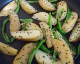 新じゃがのごま塩炒め作り方8写真