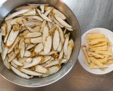 ごま油香る♪ごぼうと油揚げのきんぴら作り方1写真