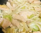 白だしでやさしい味わい●鶏肉の焼きうどん作り方3写真